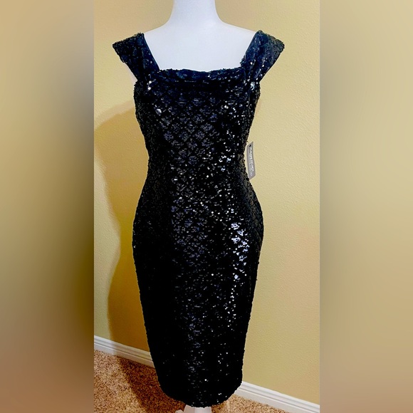 Dresses & Skirts - NWT Eva Mendes Black Sequin Cocktail Dress. Size 4